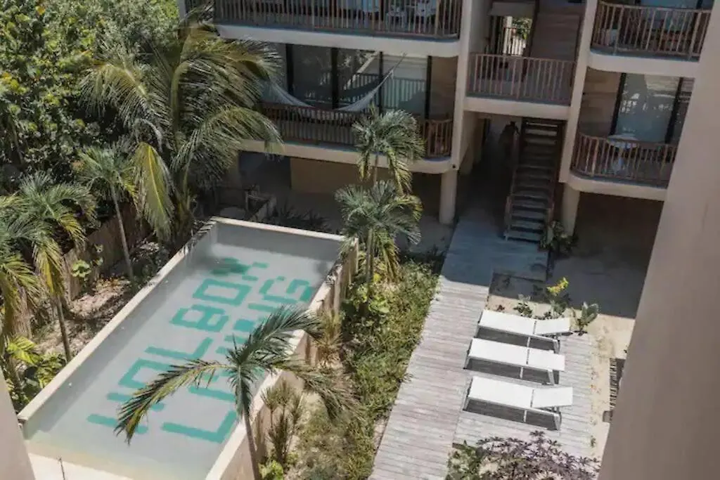 アパート Chic Loft Steps From The Beach ホルボックス島